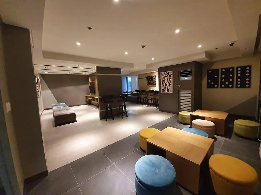 Apartment Beautiful High End Condo In City Center, Manila Philippines