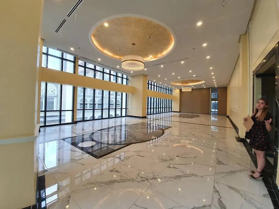 Beautiful High End Condo In City Center, Manila Philippines
