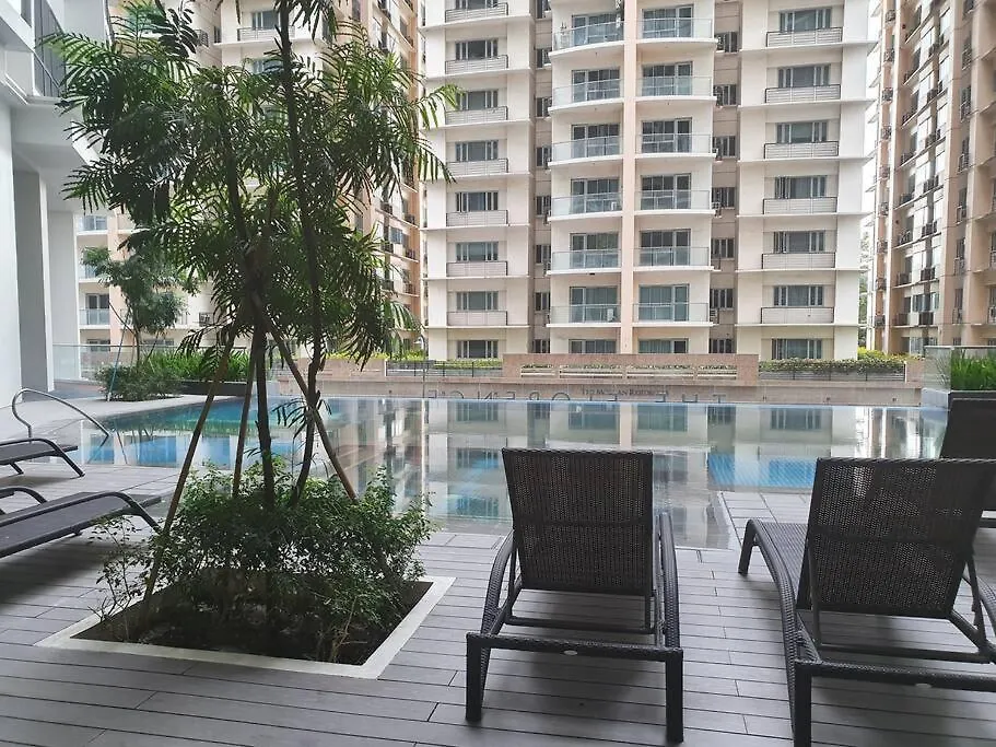 Apartment Beautiful High End Condo In City Center, Manila