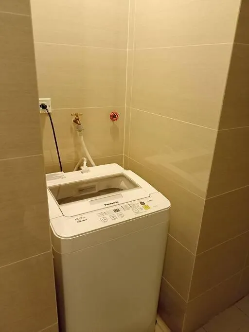 Beautiful High End Condo In City Center, Manila 0*,