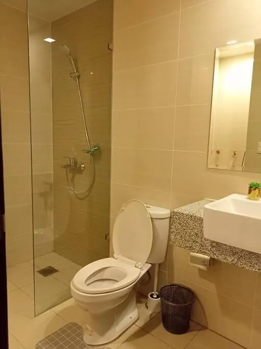 Beautiful High End Condo In City Center, Manila Philippines